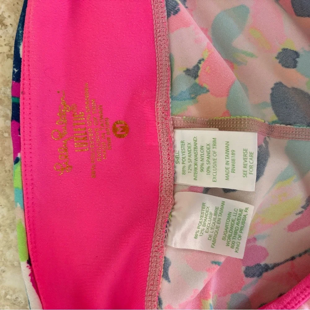 Lilly Pulitzer Weekender Midi Legging in Pina Colada Club - Picture 4 of 4